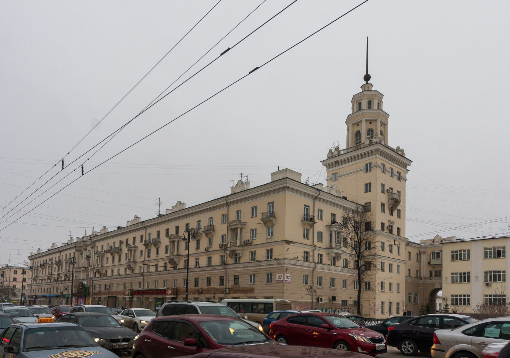 Город под надзором: зачем в Свердловске строили башенки на жилых домах - 31  марта 2016 - Е1.ру