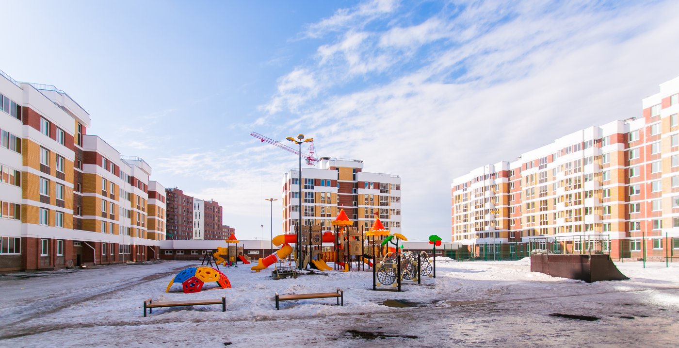 Фото солнечного микрорайона. Панорама Солнечный Екатеринбург. Новый парк в Солнечном Екатеринбург. Город Екатеринбург солнце. Достопримечательности района Солнечный в Екатеринбурге.